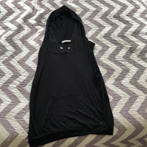 Black Sleeveless Shirt